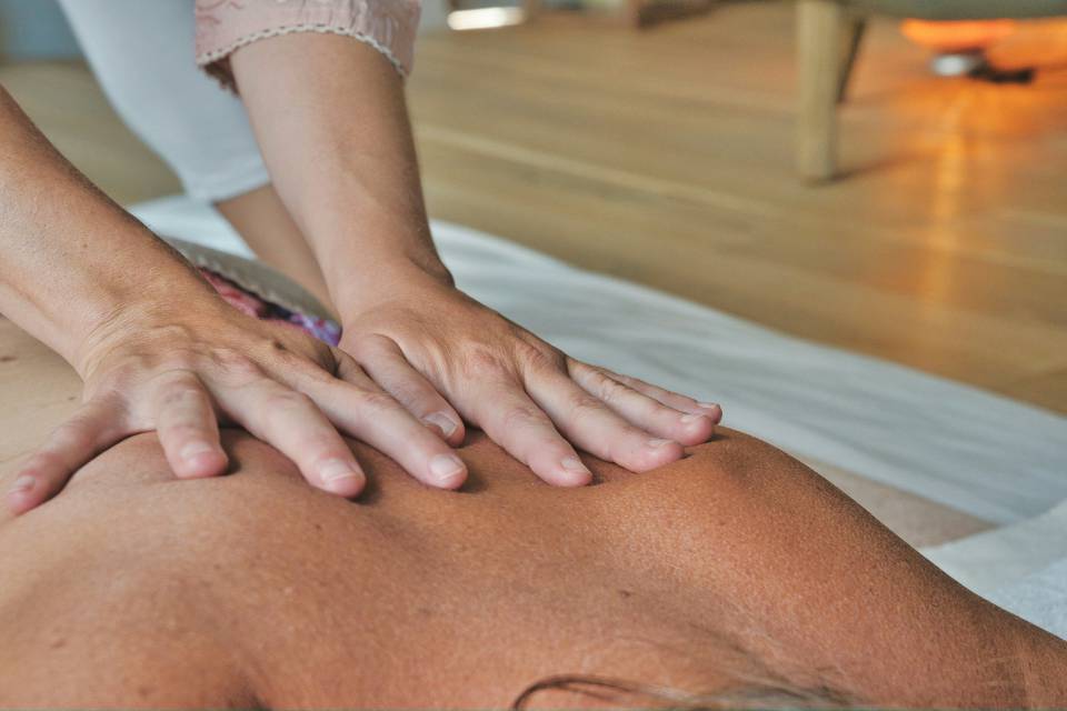Rückenmassage im Mawell Resort